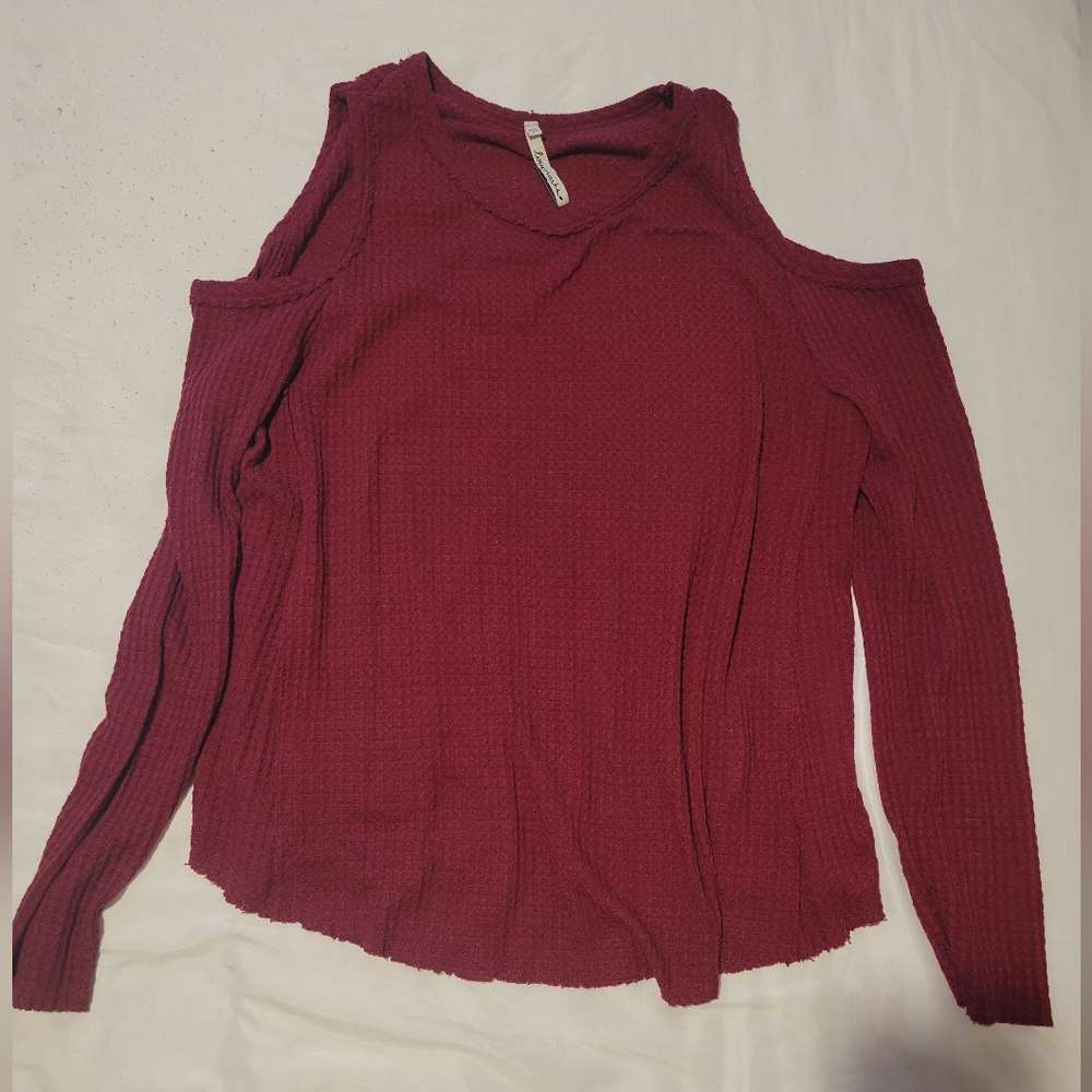 Women's Cold Shoulder Top - Burgundy
